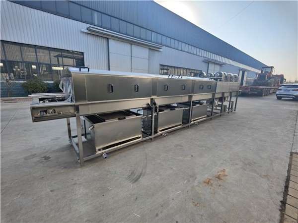 周轉(zhuǎn)筐清洗風(fēng)干機(jī)